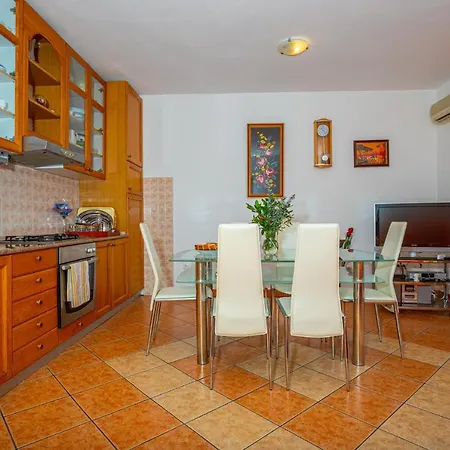 Apartamento In 41606