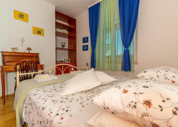Appartamento In 41606 Dramalj