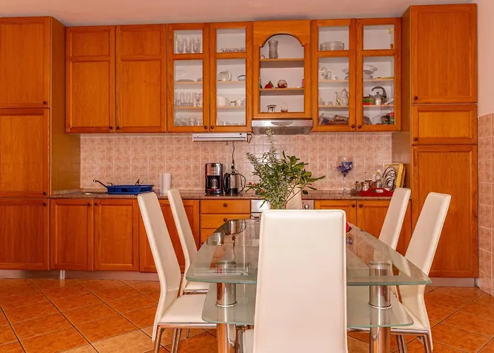 Appartamento In 41606