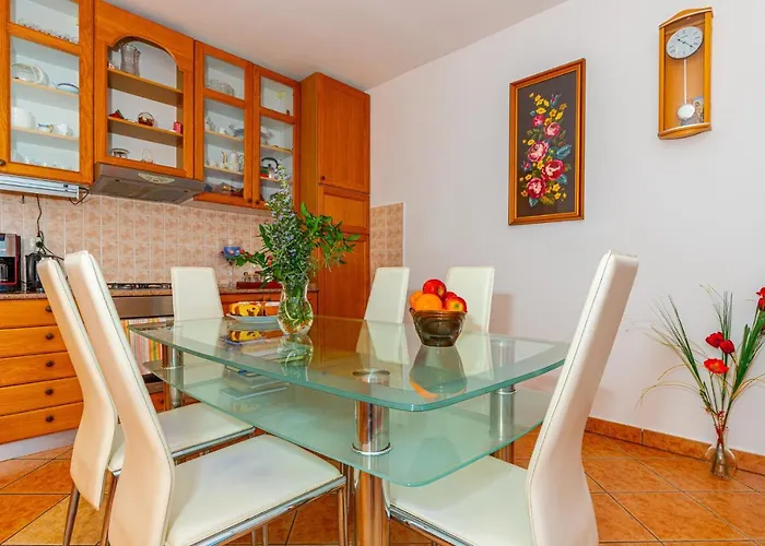 In 41606 Διαμέρισμα