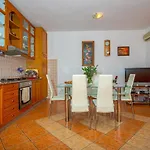 Daire In 41606
