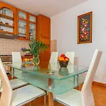 In 41606 Daire