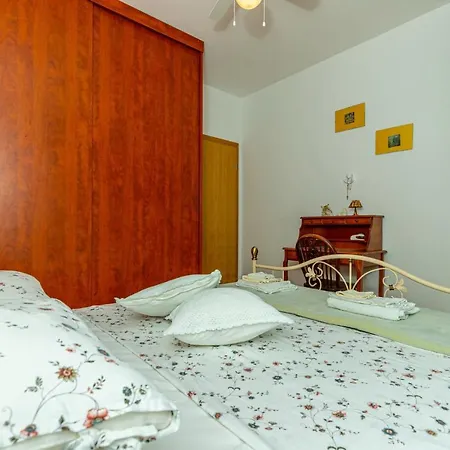 In 41606 * Драмаль