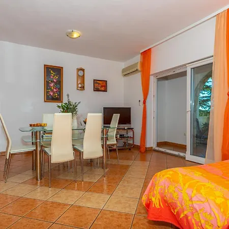 In 41606 * Драмаль