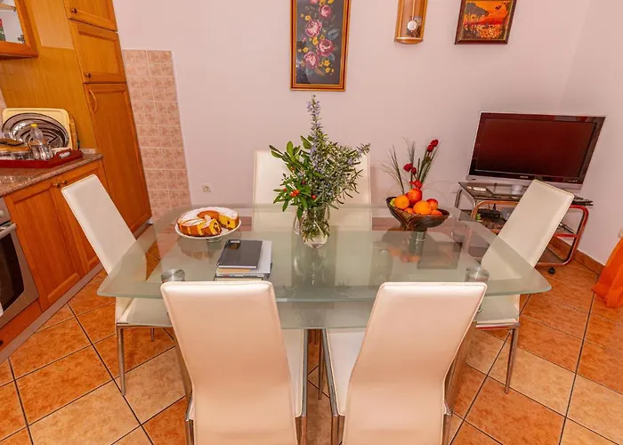 Appartement In 41606