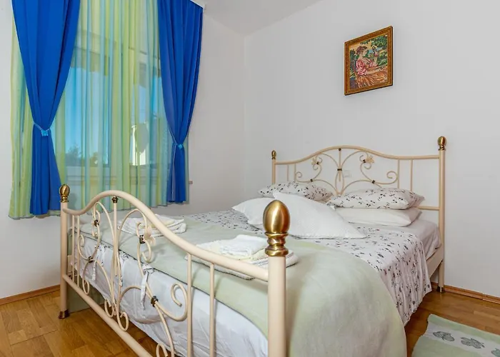 Appartement In 41606 Dramalj